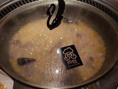 -山河屯铁锅炖鲜鹅·东北菜(开发区一店)