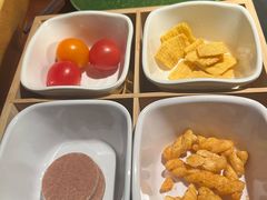 -花菇朵·云山雀 ll 野生菌锅·野果酸汤·精品滇菜(万柳店)