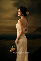 -雪中彩影婚纱摄影·微光艺术中心