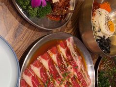 -明洞阿姨·韩式酱蟹烤肉·创意料理(三元桥店)