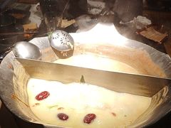 -湊湊火锅·茶憩(上海合生汇店)