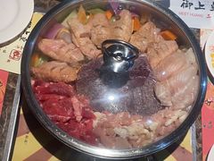 -御上皇三汁焖锅(薛城万达广场店)