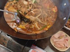 -富正毅三下锅·湘西韵味(天门山索道店)