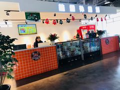 -嗨蹦Hi Boom蹦床工厂·蹦床公园
