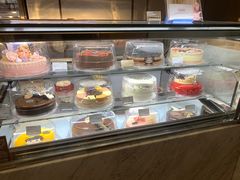 面包甜点陈列柜-哈根达斯(美罗城店)
