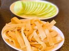 豆皮-湘肠香火锅店(团结湖店)