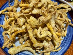 干炸鲜蘑-六禾熏酱小酒馆·东北菜(海甸岛店)