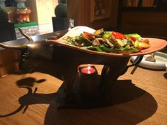 包烧野生牛肝菌-云海肴·汽锅鸡·云南菜(天山百盛优客店)