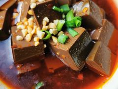 土冒血旺-炉小二铜锅牛蛙•川湘菜(三里屯店)