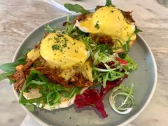 疯狂手撕牛肉班尼迪克蛋-The Rug Cafe(王府中环店)