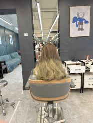 -藤野造型烫发染发