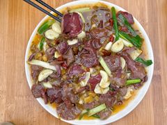 清炒牛肝菌-春涛餐馆(下坝店)