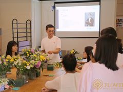 -弗劳尔花艺坊(龙涛店)