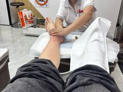 -郑远元专业修脚房(莘朱路店)