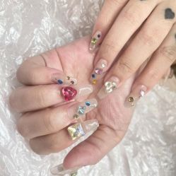 -爱纶美·美甲美睫半永久