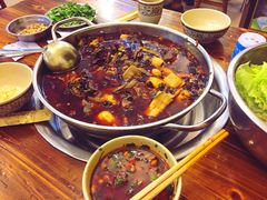 芋儿鸡-黑竹香鸡(营和巷店)