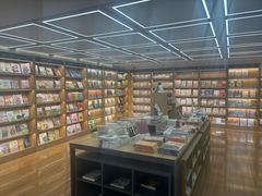 -新华书店(新街口旗舰店)