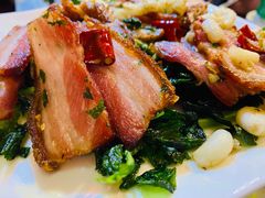 -香香腊排骨.野生菌火塘总店(束河店)