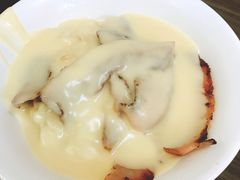 猪颈肉芝士捞公仔面-新记餐厅(香槟大厦店)