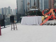 -包整·丝娃娃(一览甲秀楼风景店)