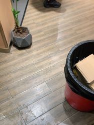 -一東造型烫发染发