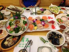 -青瓦餐厅·生鱼片·韩园烤肉(西塔店)