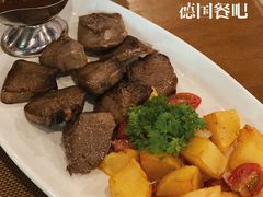 -柏斯图德国餐吧(馆陶路德国风情街店)