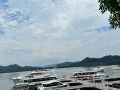-杭州千岛湖滨江希尔顿度假酒店