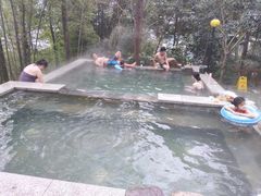 -花水湾第一村温泉大酒店