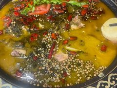 -符缸酸菜鸡(华阳店)