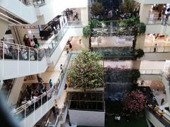 -赛格国际购物中心(小寨店)