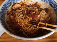 -沪西老弄堂面馆(定西路店)