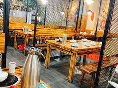 大堂-金渔村海鲜烧烤大排档