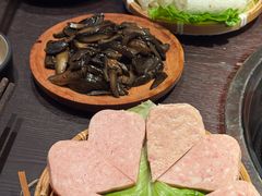 -芸鲜季·云南野生菌餐厅· 云南风物味研社(闵行店)