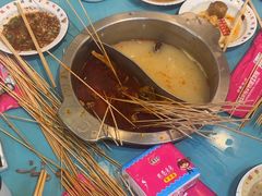 -蜀巷弯弯串串香(长春总店)