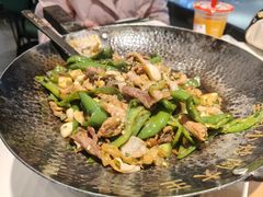 -费大厨辣椒炒肉(黄兴中心广场店)