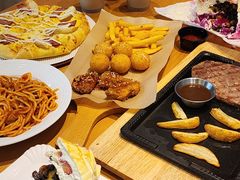 -必胜客(WOW昙华林店)