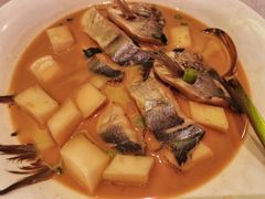 家烧白扁中鲳鱼-甬府小鲜(万象城店)