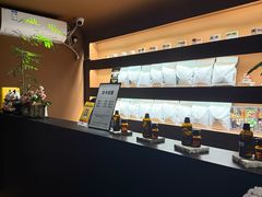-泰·菩提树下[泰式按摩x精油SPAx肩颈头疗](新景店)