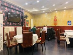 大堂-筋头巴脑牛一锅(朝阳路总店)