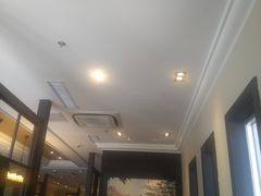 -星巴克臻选(威海威高广场店)