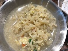 -蚝堡海鲜·威海菜·海肠捞饭·烧烤·亚洲吃蚝公司(幸福门店)