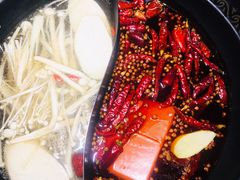 -锅说大脸毛肚重庆老火锅(佐阾店)