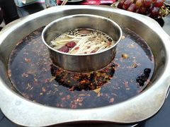 -楠柏弯休闲山庄(梨花溪店)