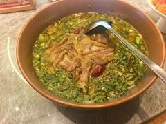 -俭寨大盘鸡·手抓肉·烧烤新疆菜(乌苏路店)