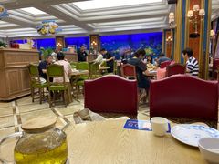 大堂-品海楼·大连海胆锅贴馆(东港店)