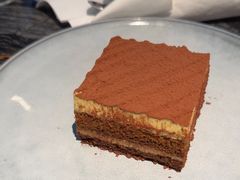 -LES ELITES 英集荟(南京西路店)