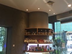 -Gloria Jean's Coffees