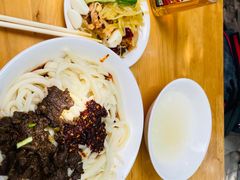 -王菊美食街·王菊面馆(总店)