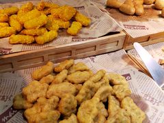 -四囍码头海鲜烧烤自助火锅(外滩南京东路悦荟广场店)